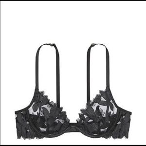 Victoria’s Secret Unlined Floral Plunge